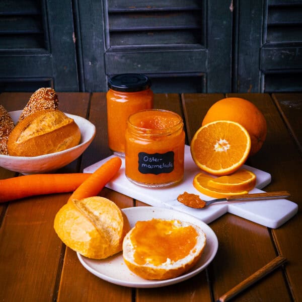 Frühlingserwachen auf dem Brot: Fruchtige Ostermarmelade (Hasenfrühstück)