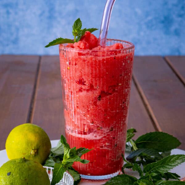 Eiskalter Sommer-Traum: 2-Zutaten Wassermelonen-Sorbet ohne Eismaschine
